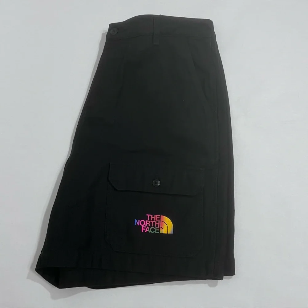 The North Face Valley Outdoors‎ Together Cargo Shorts